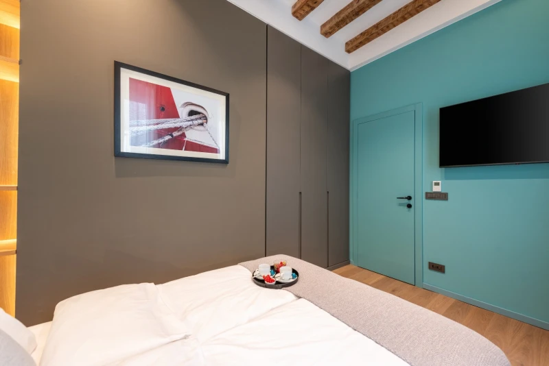 Apartment 3, Bedrooms