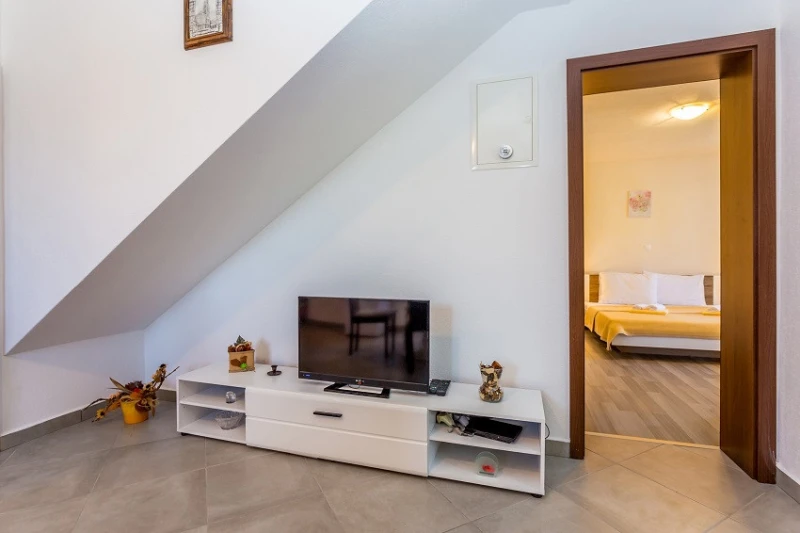 Apartment 1, Wohnzimmer