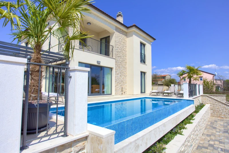 Villa Allegra , Garica