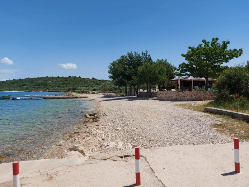 Mobile home Charly, Tisno