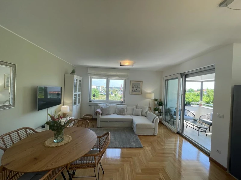 MASHA*** dreamhome apart