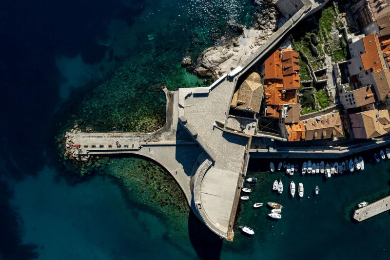 SENTIRSI A CASA LONTANO DA CASA
