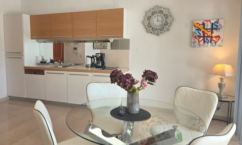 Apartment 2 Tranquility, Kitchen