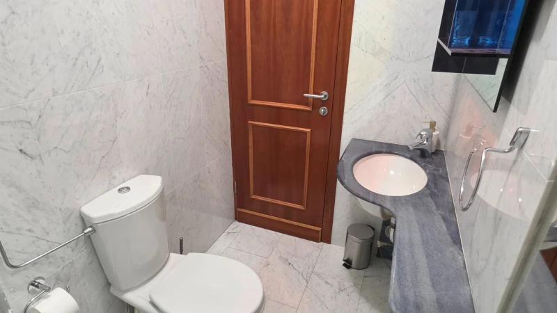 Studio 4 Heaven, Bathroom / WC