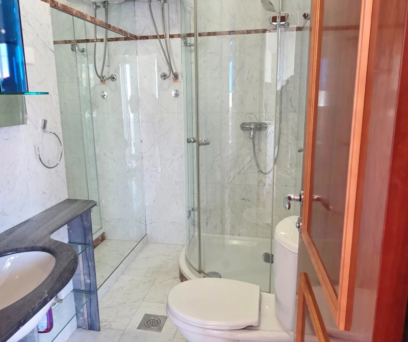 Studio 4 Heaven, Bathroom / WC