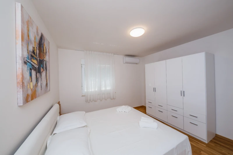 Villa Nikol, Bedrooms