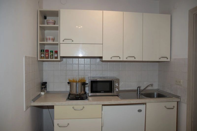 One bedroom apartment with balcony and seaview, Küche