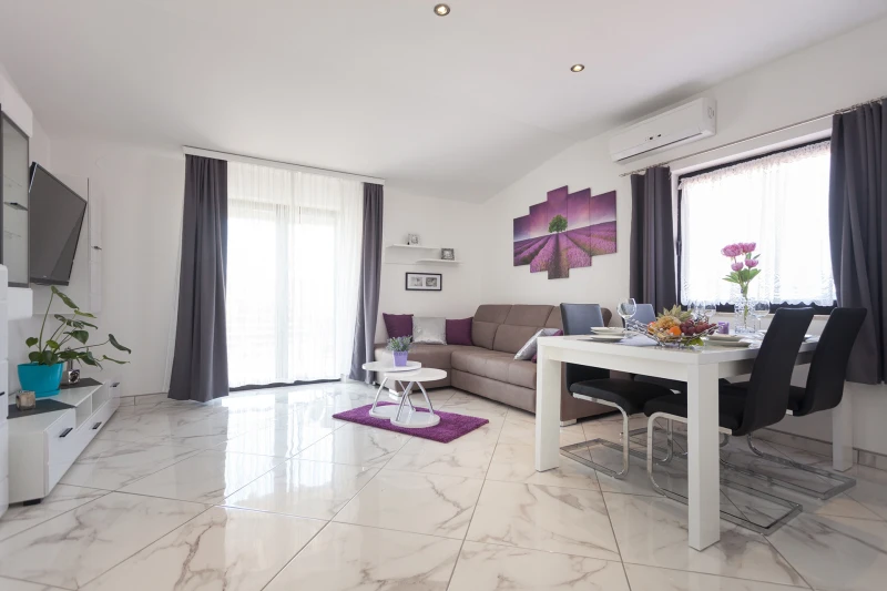 Superior two bedroom apartment, Wohnzimmer
