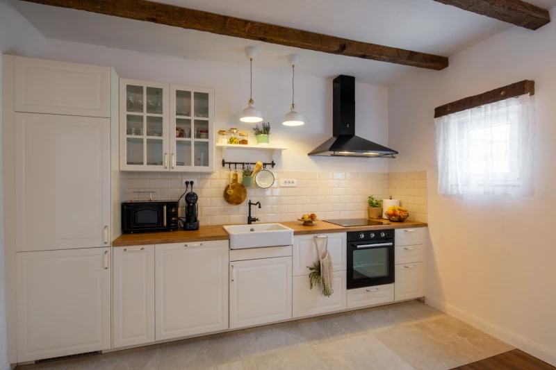 Kitchen and dining area