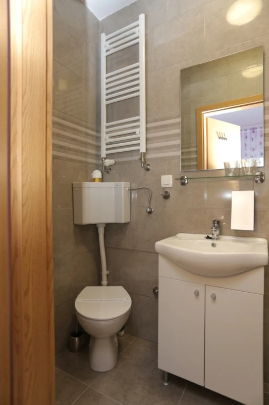 Studio apartman 1, Badezimmer / WC
