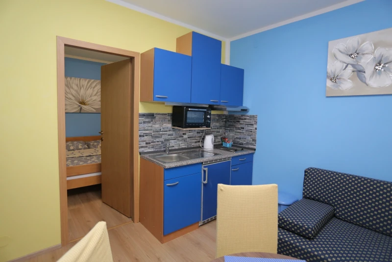 Apartman 3, Küche