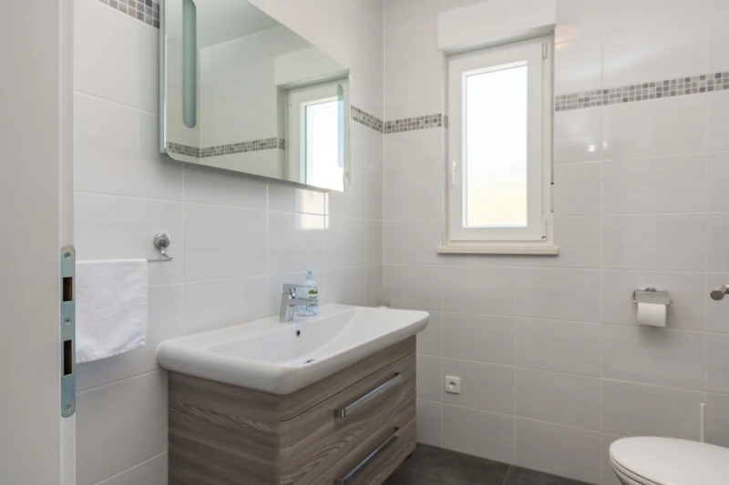 A2, Bathroom / WC