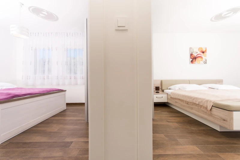 B1, Bedrooms
