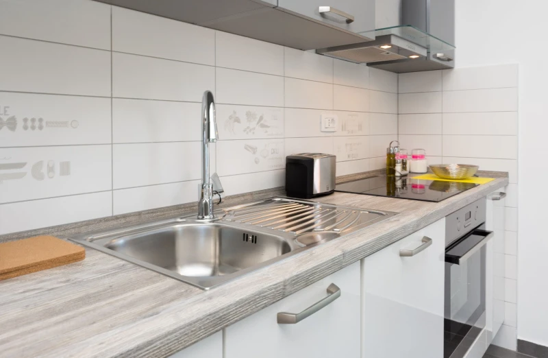 B2, Kitchen