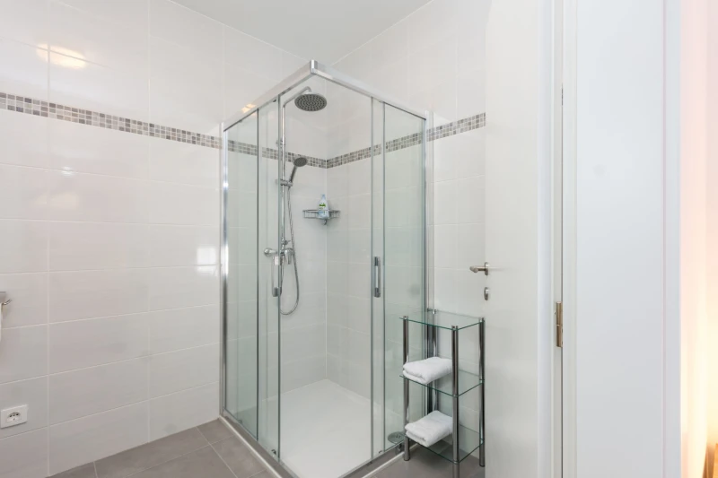 B2, Bathroom / WC