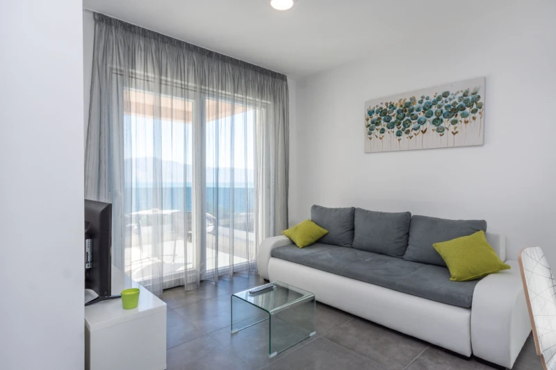 A2, Living room
