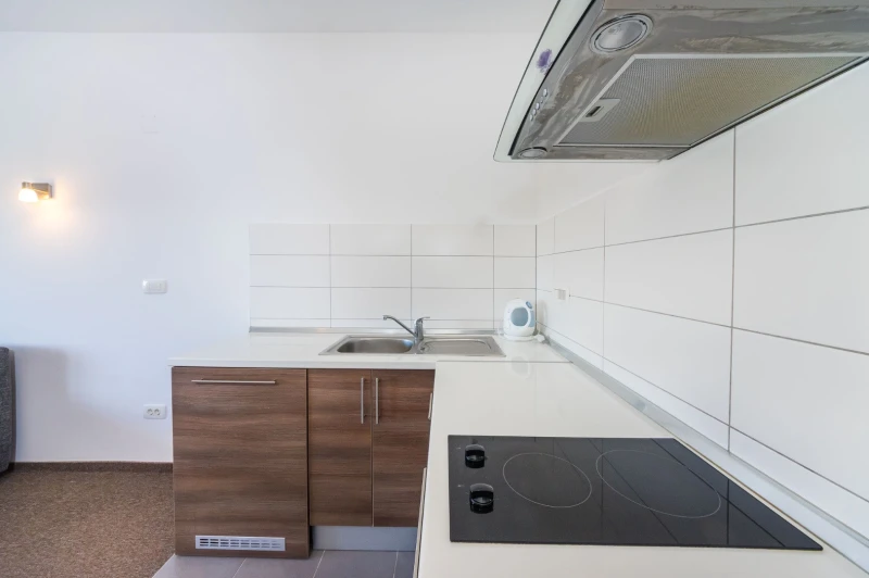 Apartment B4, Kitchen