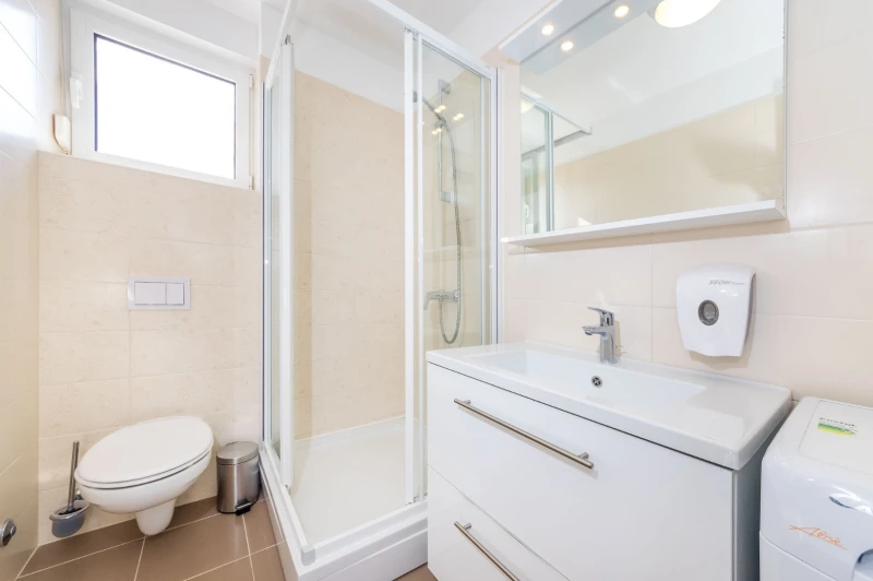 Apartment A1, Bathroom / WC