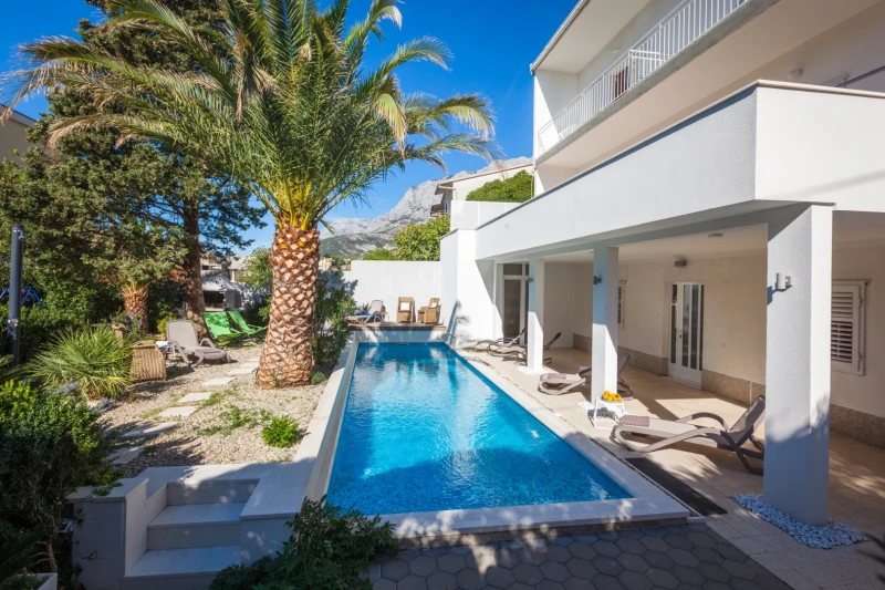 Luxury apartments with outdoor pool