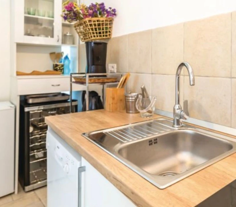 Apartment Lovor, Küche