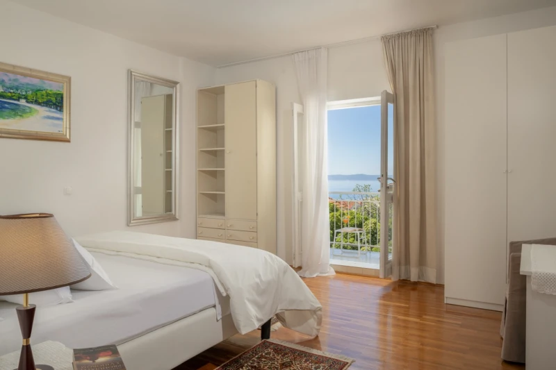 Apartment Bugenvilija, Sobe