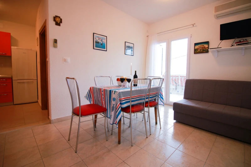 Apartment Kata A