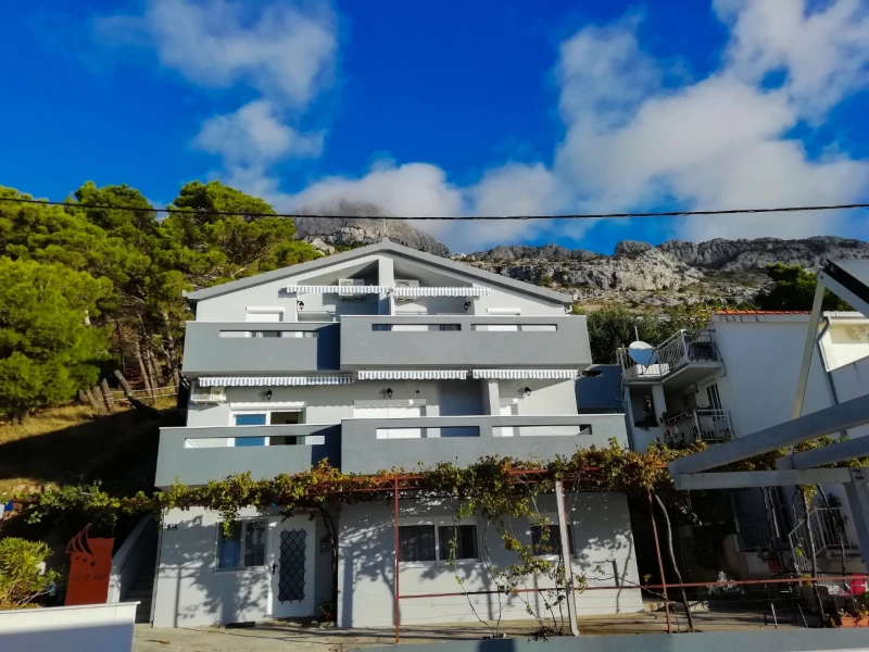 Villa Antun, Marušići