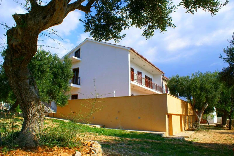 Villa Badurina, Novalja