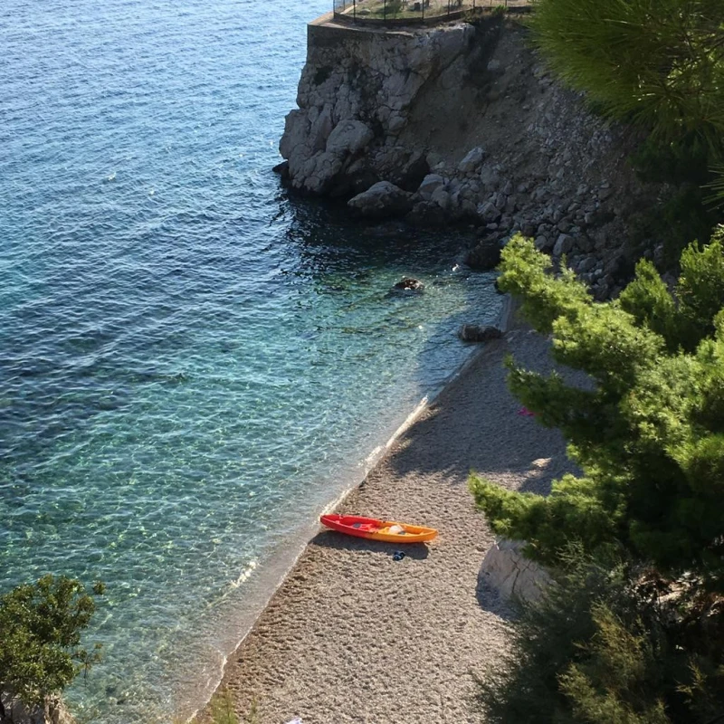Villa Božo, Marušići