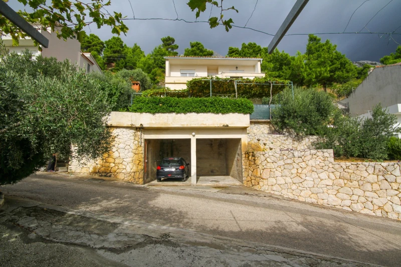 Villa Vanessa, Marušići