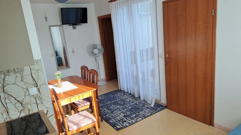 Apartman 32 (Classic), Dnevni boravak