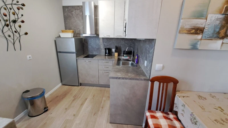 Apartman 12 (Luksuzni), Kuhinja