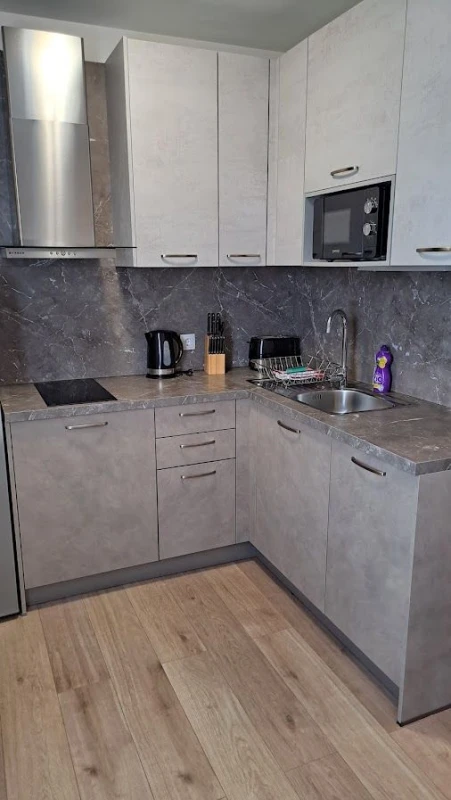 Apartman 12 (Luksuzni), Kuhinja