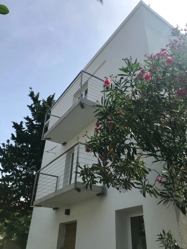 Guesthouse - Hotel California, Novalja