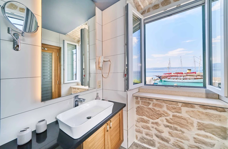 Villa Mladenka, Bathroom / WC