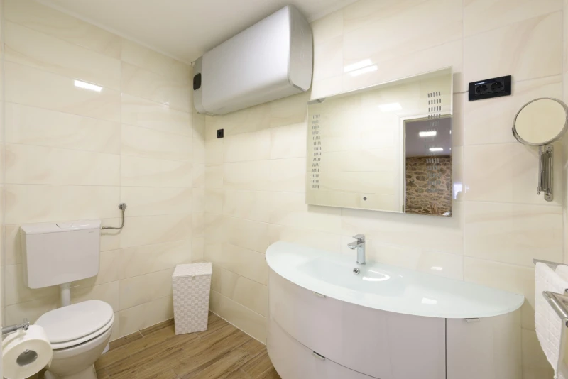 Villa Petra, Bathroom / WC