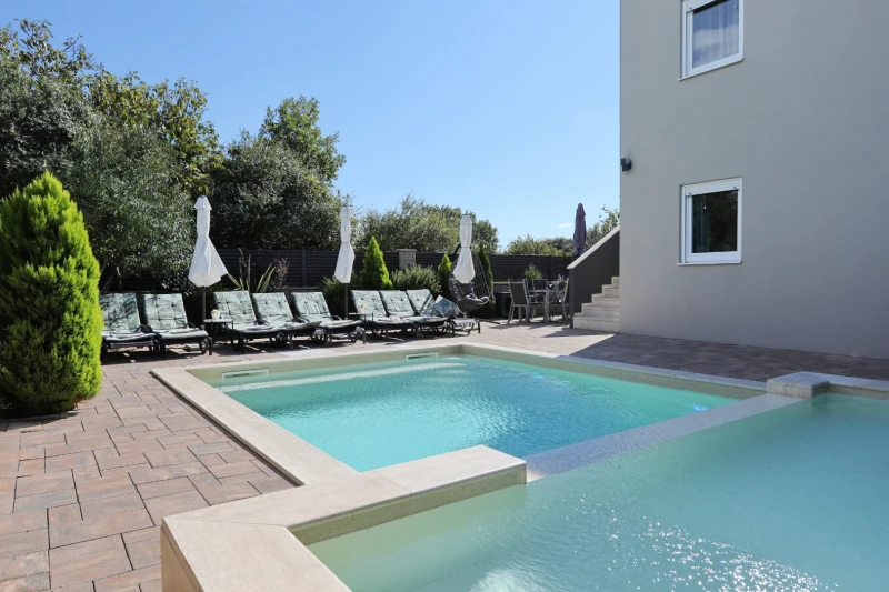 Modernly furnished "Villa Rocky" in Zaton