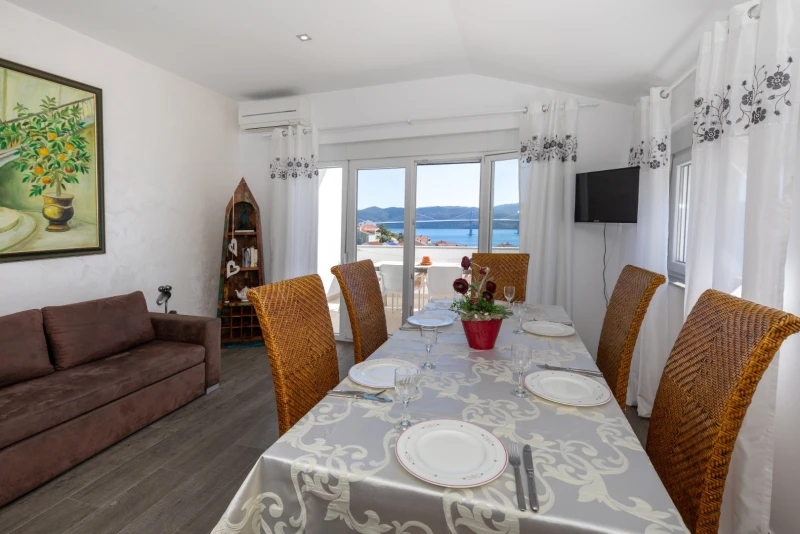 Apartment 5 Panorama, Wohnzimmer