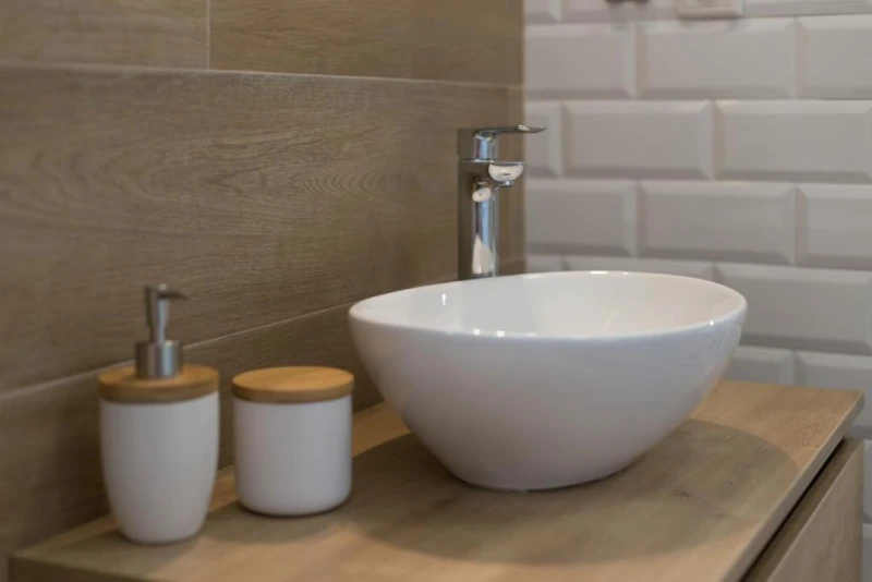 Apartment Mate, Badezimmer / WC