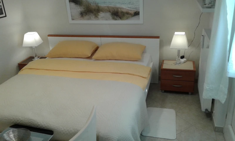 Soba Sarr, Camere