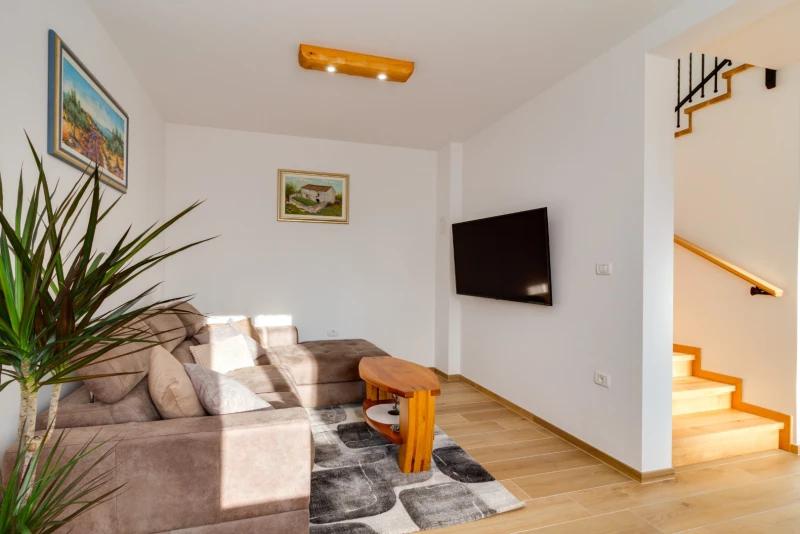 Villa Nima, Living room