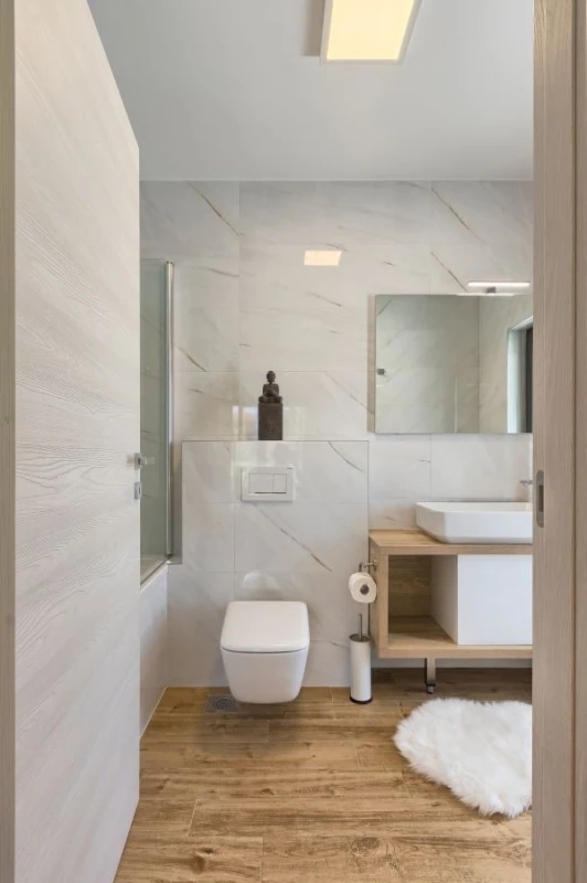 Villa Momare, Badezimmer / WC