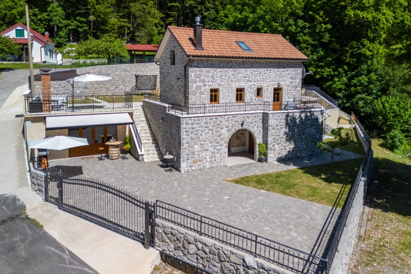 Apartmani Casper & Casa Tilia