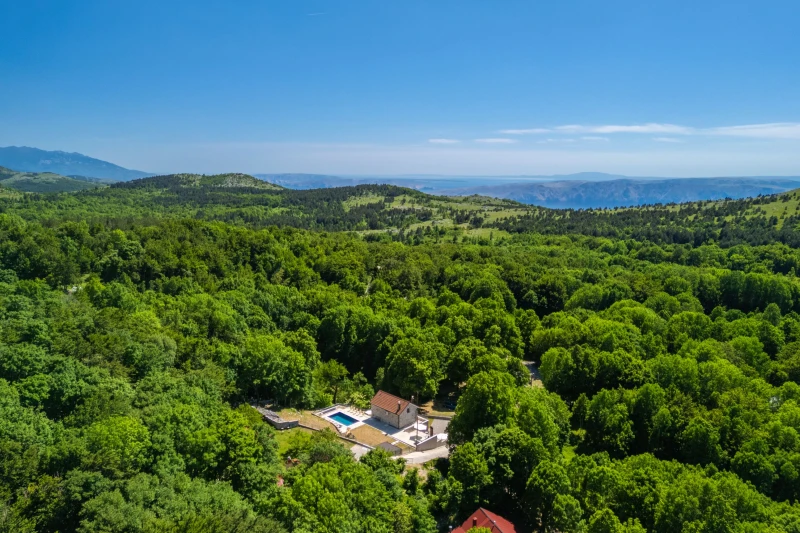 Casa Tilia - rustikalna kamena kuća s bazenom, Casa Tilia - rustikalna kamena kuća s bazenom, Ledenice