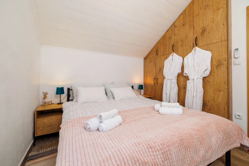 Casa Tilia - rustikalna kamena kuća s bazenom, Sobe