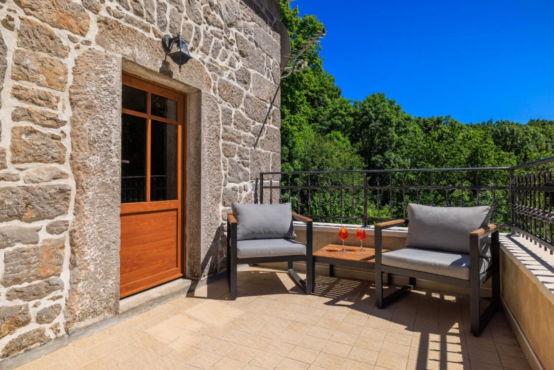 Casa Tilia - rustikalna kamena kuća s bazenom, Balkon / terasa
