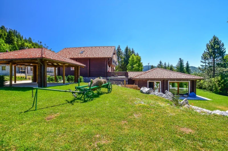 Villa Rina, Fužine