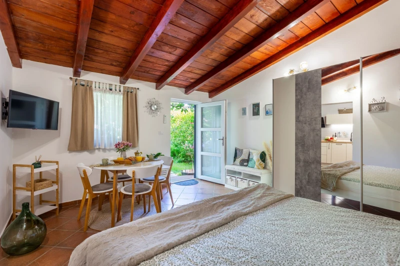 Studio 1, Serenity Garden Cottage, Vodnjan