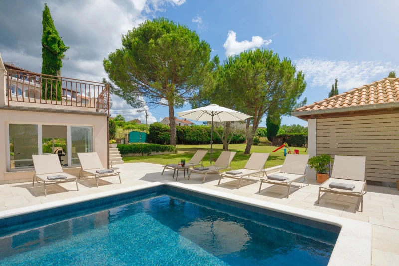 Villa Rosy
