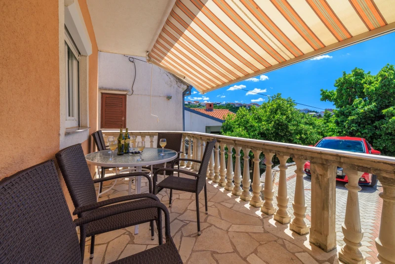 Apartman 1, Balkon / terasa